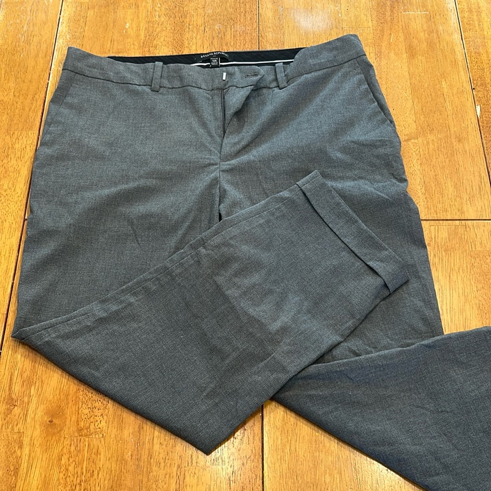 Banana Republic Dress Pants - 10R